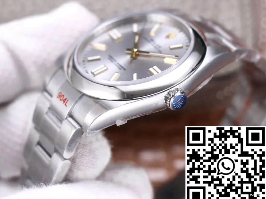 Oyster M124300-0001 EW 41MM Dial Silver Factory Perpetual Rolex 0521